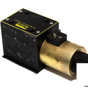 parker-D3W20BNJW30-solenoid-operated-directional-valve
