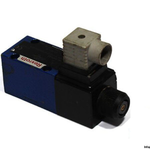Rexroth R900906820 Solenoid Operated Directional Valve