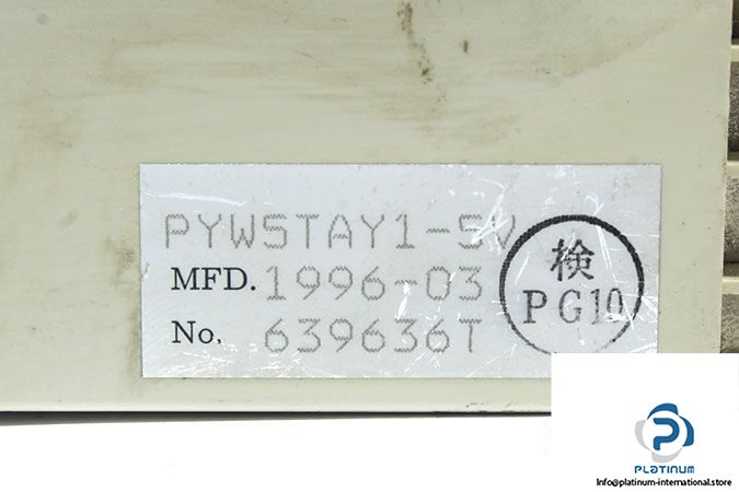 fuji-pyw5tay1-5v-temperature-controller-3