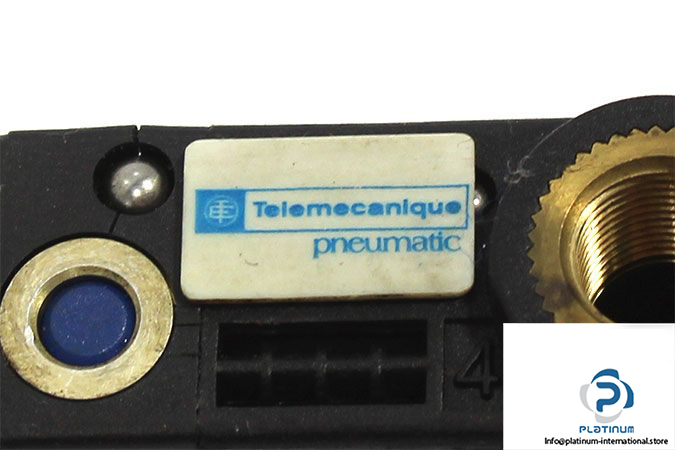 telemcanique-pvl-b122618-double-solenoid-valve-2