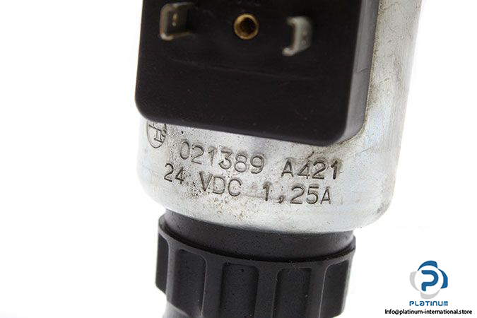 rexroth-r900930844-solenoid-operated-directional-valve-1