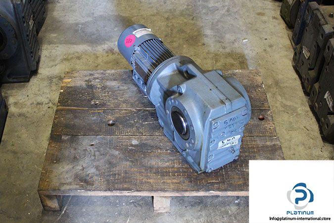 sew-ka77_t-dt80n8_bmg-bevel-helical-gearmotor-2-2