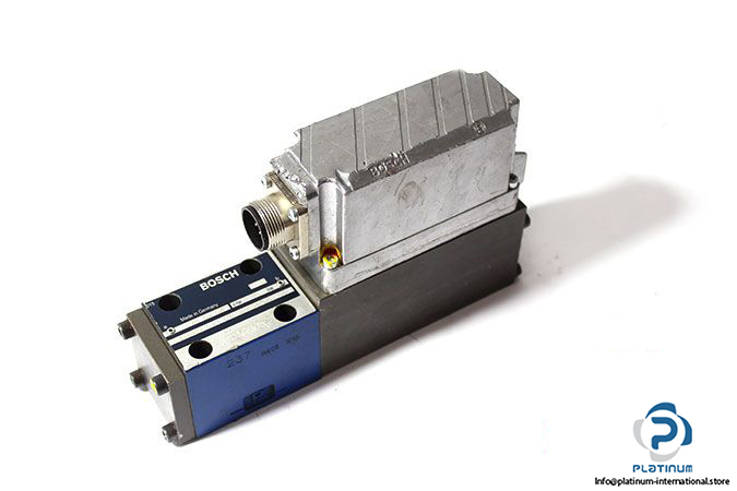 bosch-0811404608-servo-solenoid-directional-control-valve