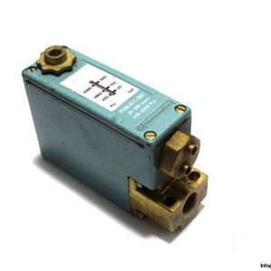 Telemecanique PXM-A11.3007 Pressure Switch