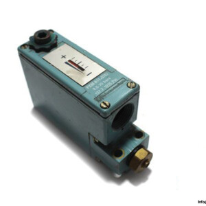 telemecanique-PXM-A11.0707-pressure-switch