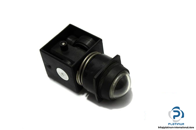parker-PXV-F111-pneumatic-visual-indicator-used-1