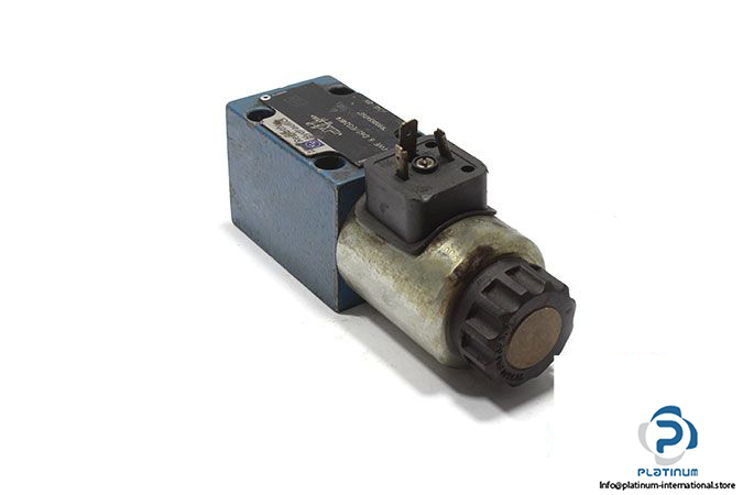 Rexroth-R900554753-solenoid-operated-directional-valve