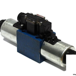 rexroth-R900960722-solenoid-operated-directional-valve