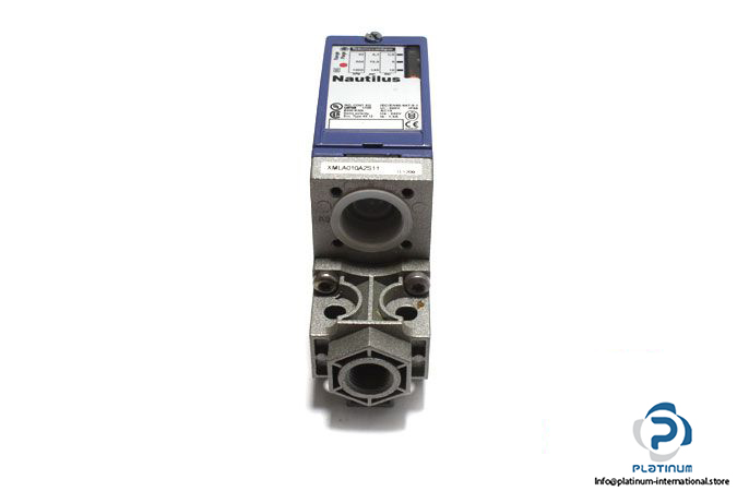 telemecanique-xmla010a2s11-electromechanical-diaphragm-pressure-sensor-2