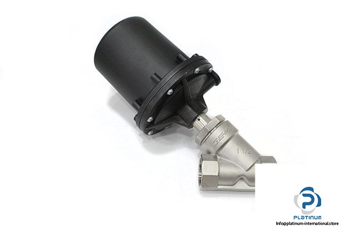 gemu-554-40D-1-9-51-2-angle-seat-globe-valve