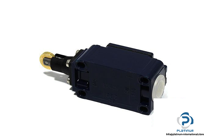 schmersal-mr-330-11y-m20-1366-limit-switch-2