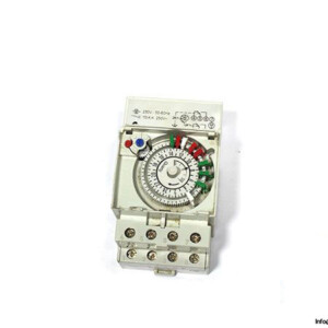 Schneider Electric 15337 Mechanical Time Switch