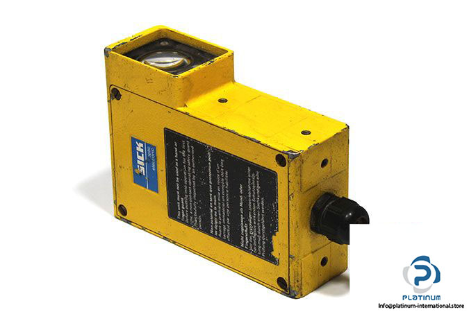 sick-WEU-26-130-photoelectric-sensor
