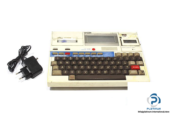 Epson-hx-20-portable-computer-with-cassette-player
