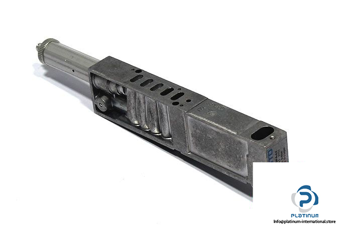 festo-164943-pressure-regulator