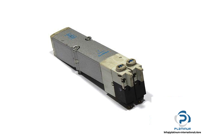 festo-537953-double-solenoid-valve