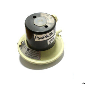 huba-control-600.921-pressure-switch