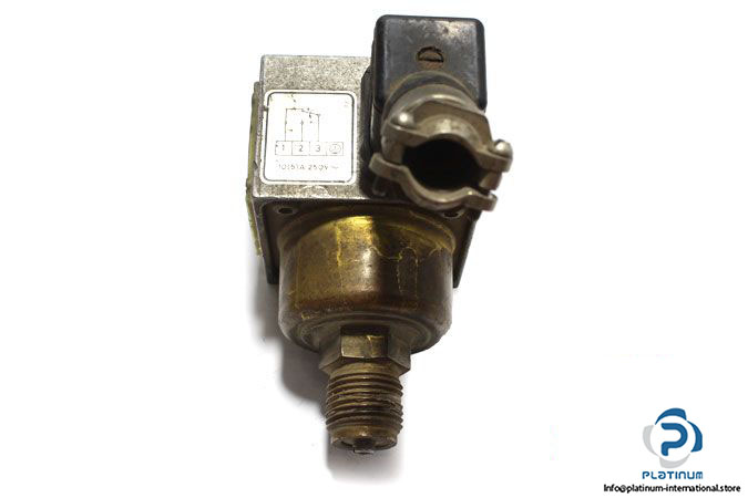 fema-dgm-06-pressure-switch-2