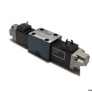 Bosch-0-810-090-130-solenoid-operated-directional-valve