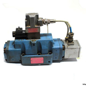 Moog D663Z1713M Servo-Proportional Control Valve