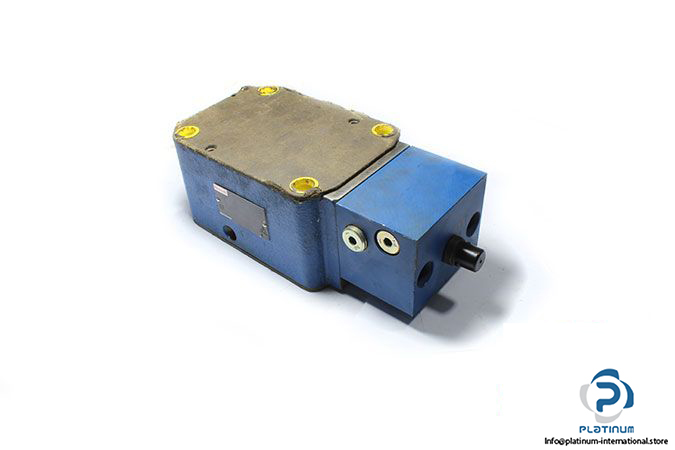 Rexroth-R900383141-pressure-compensator-valve