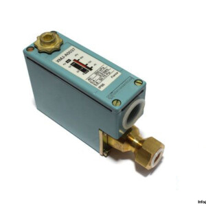 Telemecanique XMJ-A0037 Pressure Switch