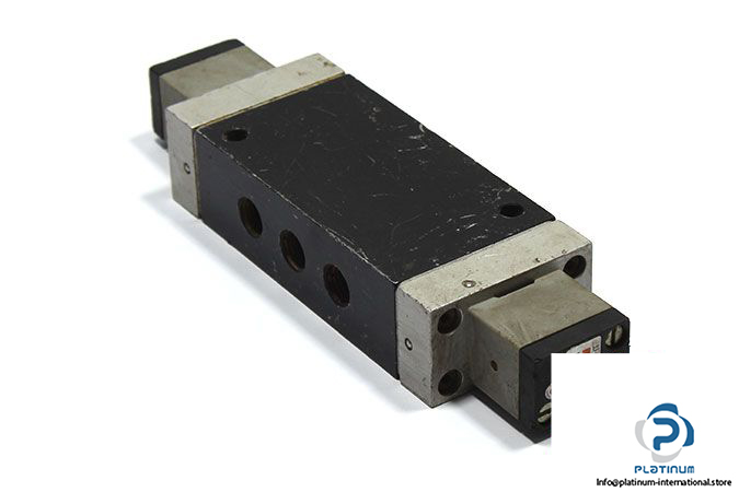 hoerbiger-se-568_68-08-s0-air-pilot-valve-1
