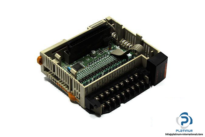 omron-CQM1-ID212-input-unit