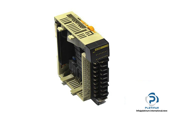 omron-CQM1-OC222-output-unit