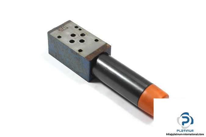 Rexroth-R901144769-pressure-reducing-valve