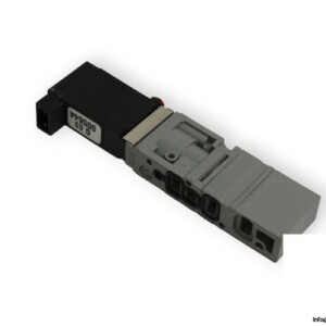 burkert-6524-C-4,8-NBR-0000-PN-2.5-7BAR-single-solenoid-valve
