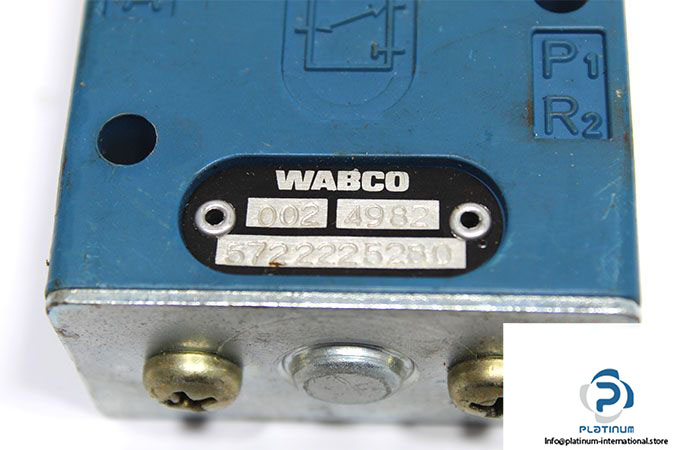 wabco-5722225280-solenoid-valve-3
