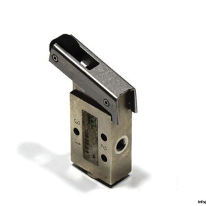 pneumax-105.32.2.1-roller-lever-valve