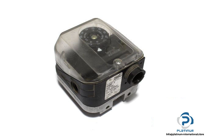 krom-schrode-DG50U-3-84447350-pressure-switch