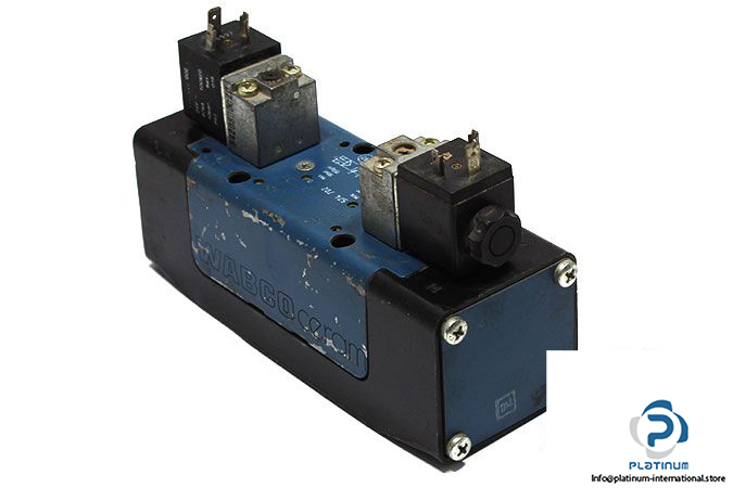 wabco-574-702-0-double-solenoid-valve