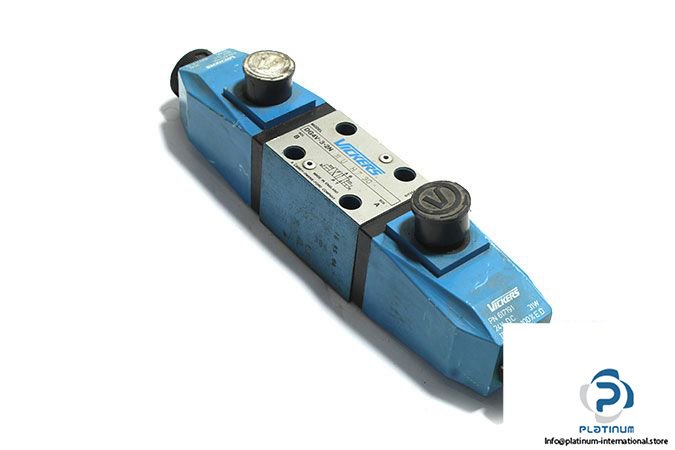 Vickers-DG4V-3-2N-M-U-H7-30-solenoid-operated-directional-valve