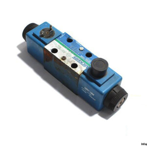 Vickers-DG4V-3S-6C-M-U-A5-60-solenoid-operated-directional-valve