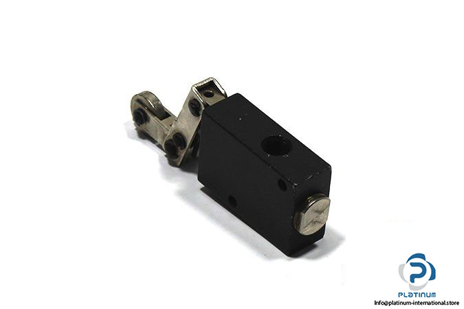 waircom-clr8-mechanical-valve-1