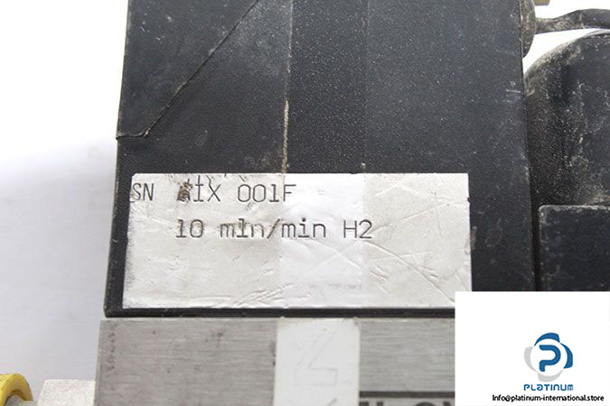 bronkhorst-aix-001f-mass-flow-controller-2