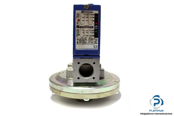 telemecanique-xml-b001r2s11-pressure-sensor-3