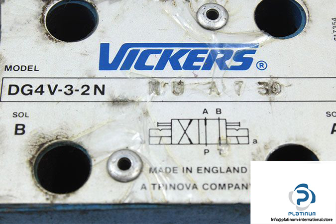 vickers-dg4v-3-2n-solenoid-operated-directional-valve-3