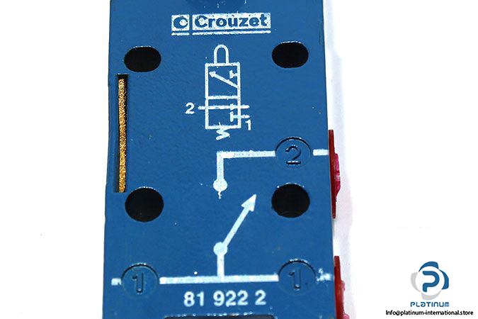 crouzet-81-922-2-stem-actuated-valve-2