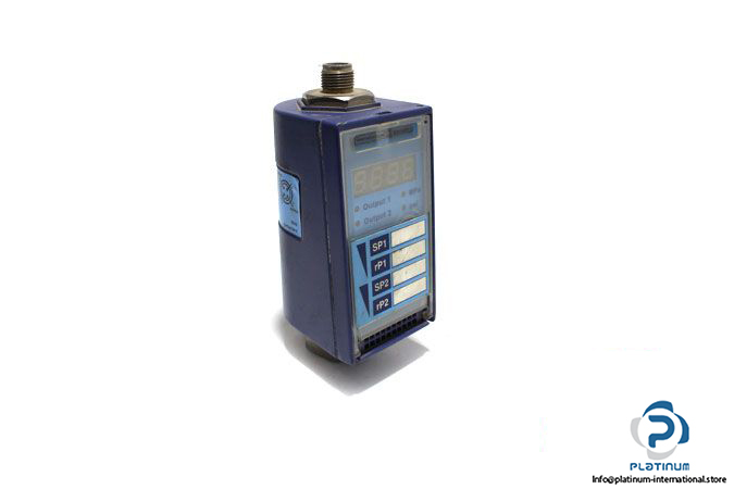 telemecanique-XML-F100D3035-Sensor-switch-2