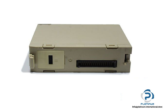 omron-c200h-oc225-output-unit-2