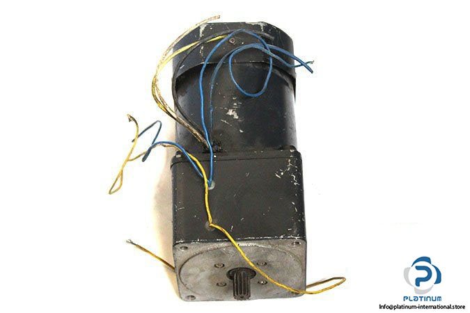 oriental-motor-cbi560-301-induction-motor-1