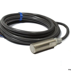 omron-E2EG-X2C1-cylindrical-proximity-sensor