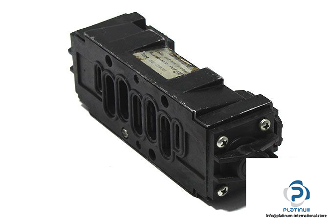 univer-be-5930-air-pilot-valve-1
