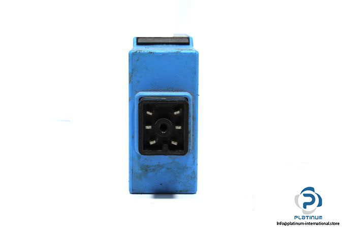sick-ws27-d630-through-beam-photoelectric-sensor-3
