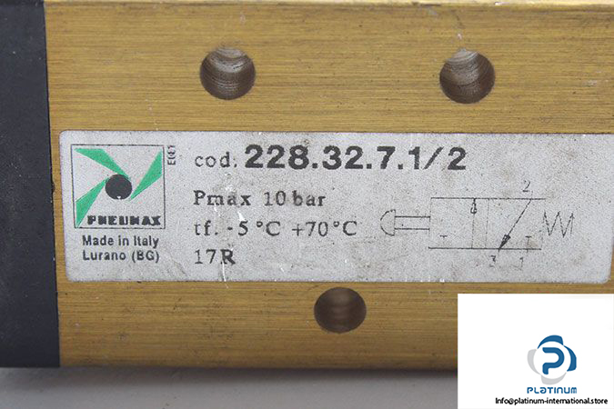 pneumax-228-32-7-1_2-manual-actuated-spool-valve-2
