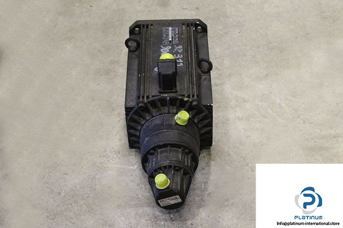 indramat-mac112b-0-gd-4-c_130-a-1_wi524lv-permanent-magnet-motor-2